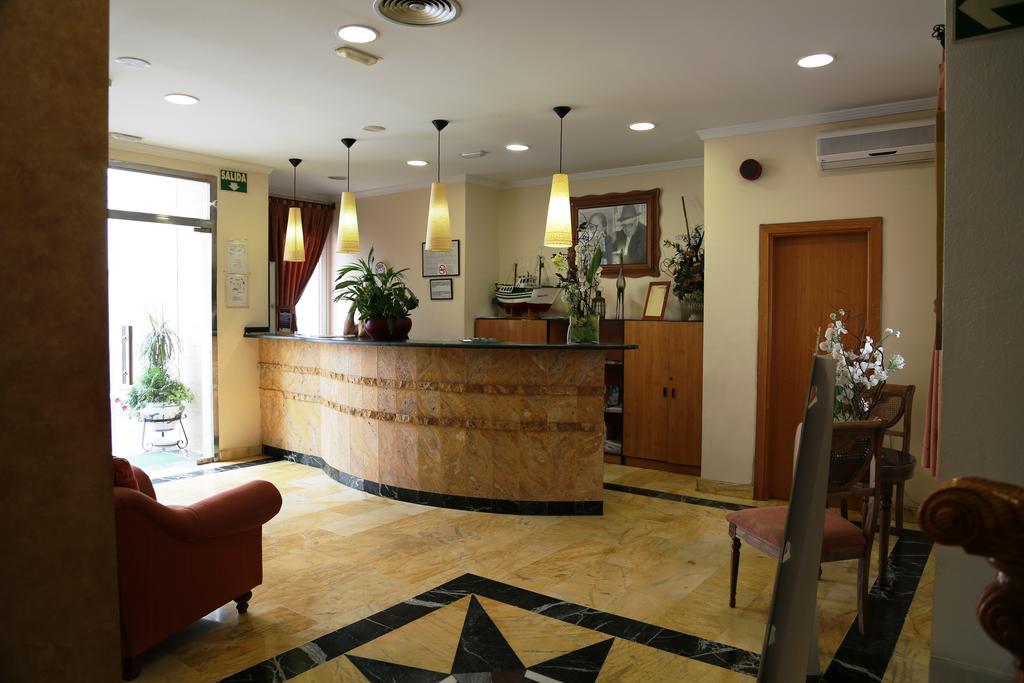Hotel Tio Felipe Carboneras Exterior photo
